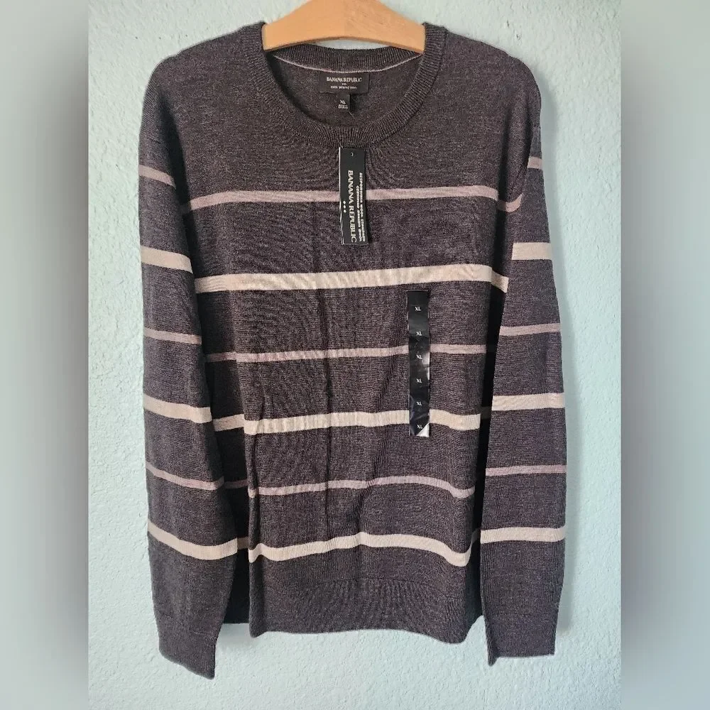 Banana Republic Men's Crewneck Sweater Wool- Dark Brown and Light Beige Stripes
